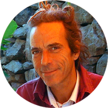 Claude Traks